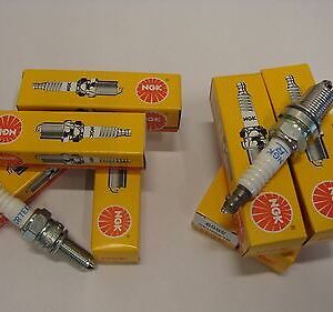 8 CANDELE ALFA ROMEO 147 1.6 16V T.S. BKUR6ETB + CR7EKC ACCENSIONE 1600 BENZINA